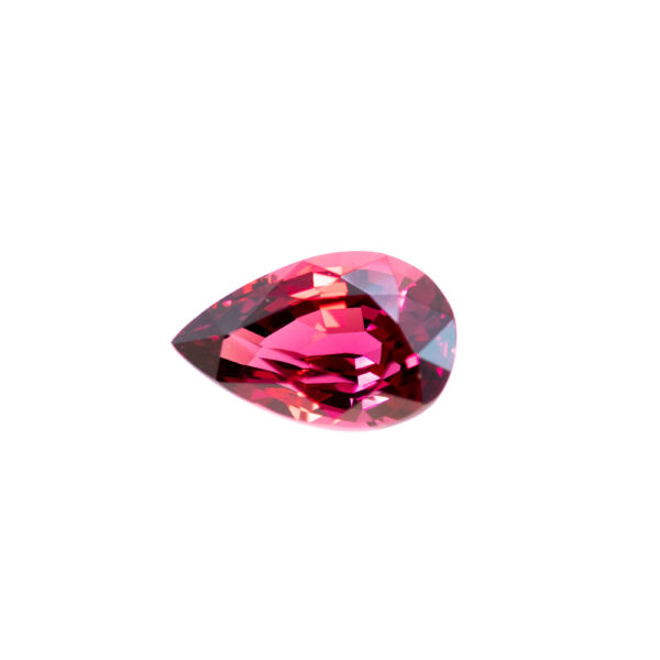 ロードライトガーネット 芳醇なワインレッド ペアシェイプルース