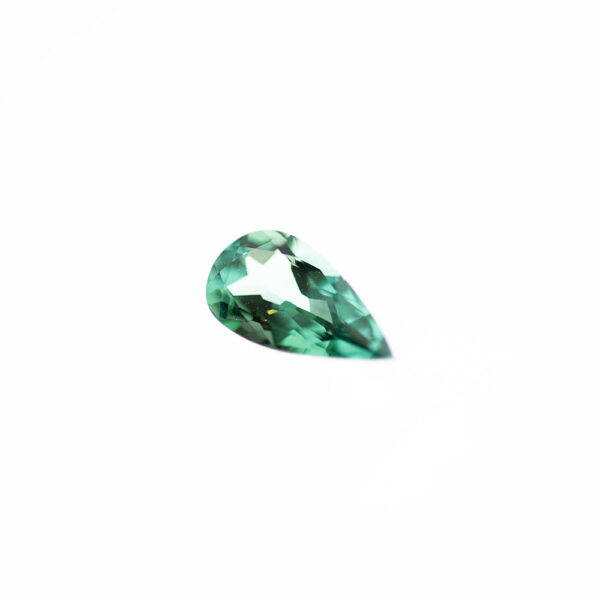 トルマリン 1.52ct 青みを含んだ緑 ブラジル産