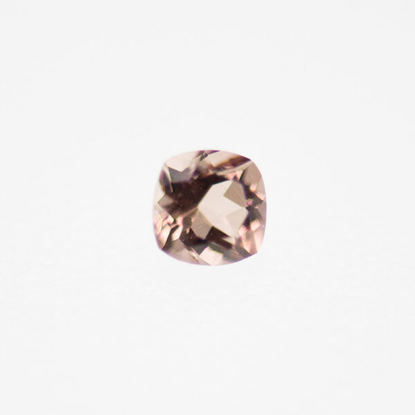 オレゴンサンストーン 0.33ct ころんと可愛いルース